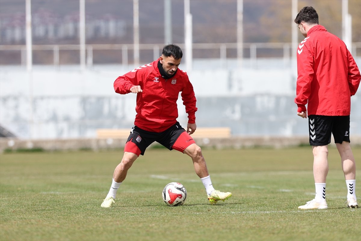Sivasspor, Esenler Erokspor maçının hazırlıklarını tamamladı