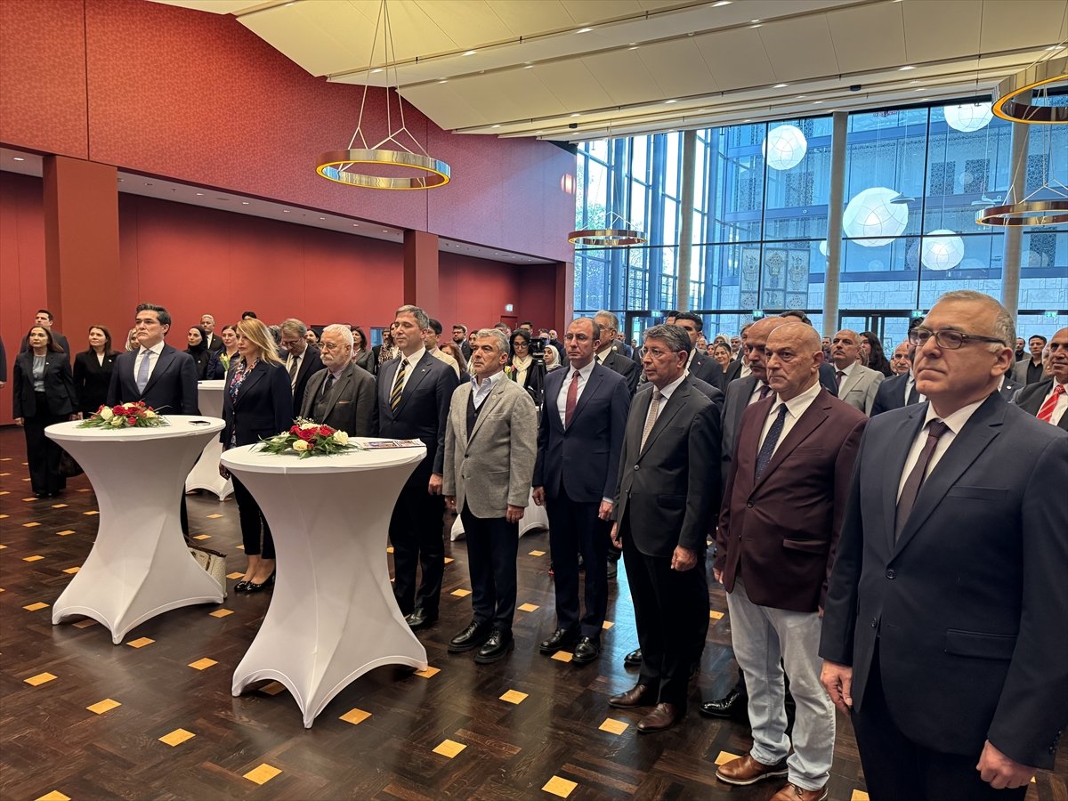 Türkiye-Almanya Parlamentolar Arası Dostluk Grubu, Berlin'de Türk toplumu temsilcileriyle buluştu