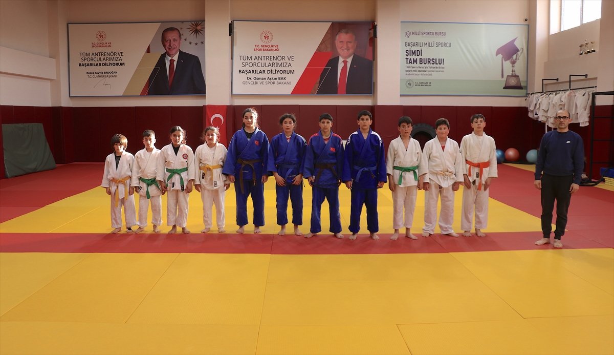 Van'daki 'Sporcu Fabrikası'nda 3 yılda binlerce çocuk ve genç eğitim aldı