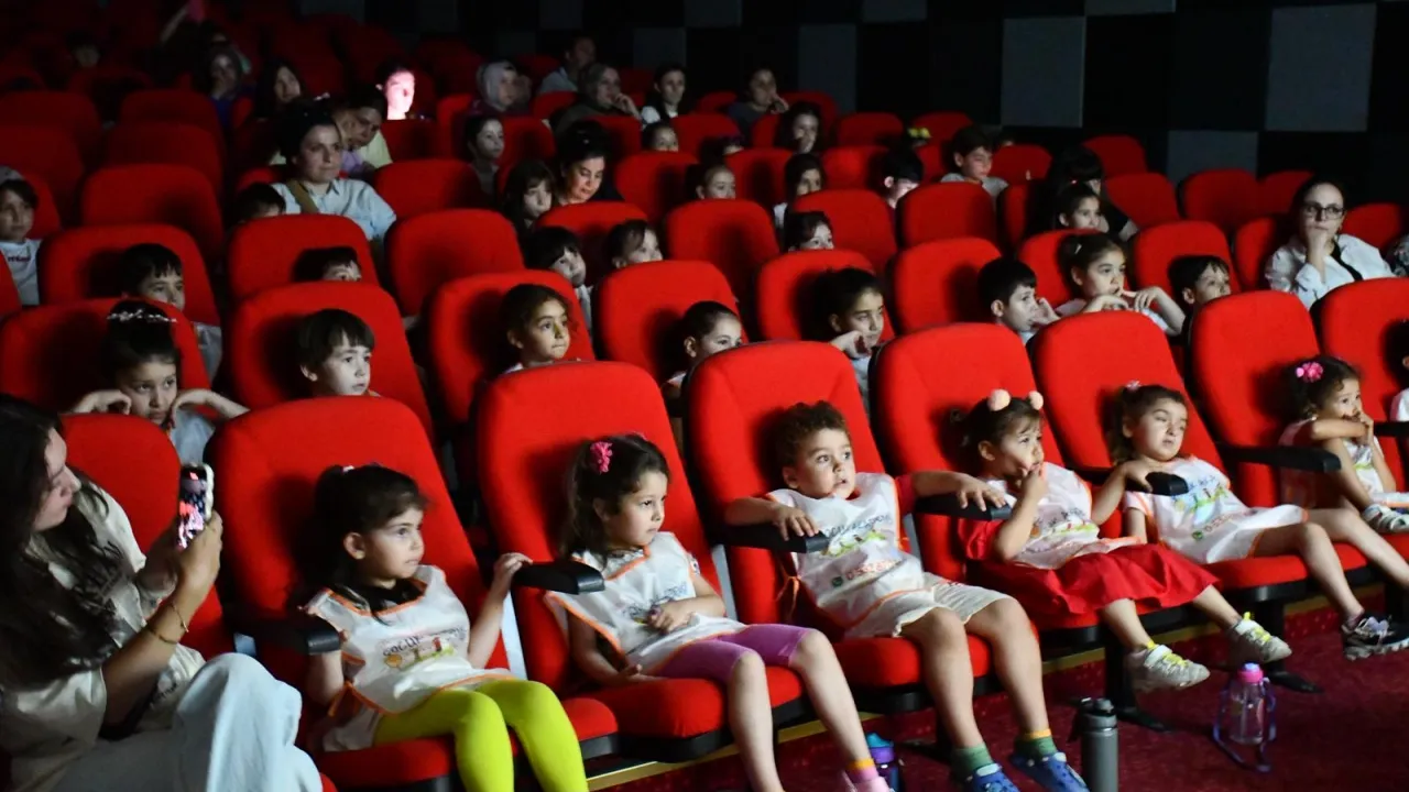 Bilecik’te çocuklara ücretsiz sinema şöleni