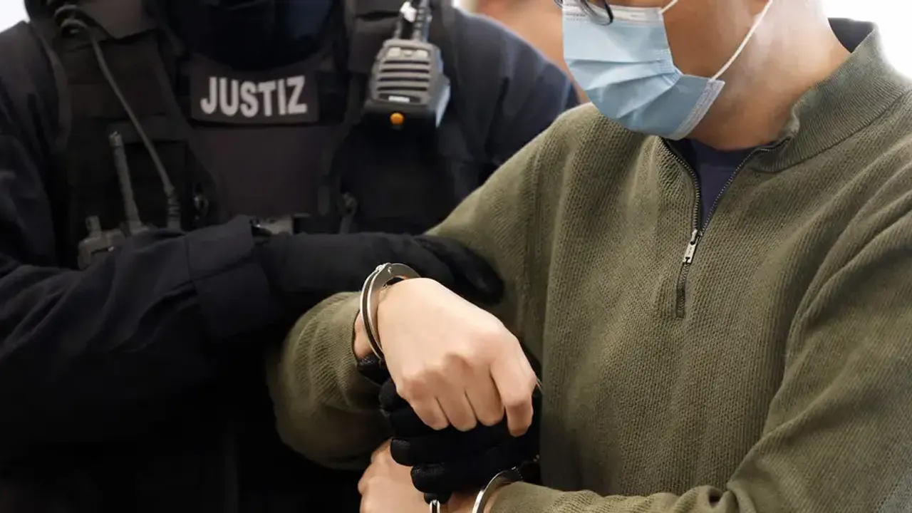 AFD'ye Rusya'ya casusluk suçlaması
