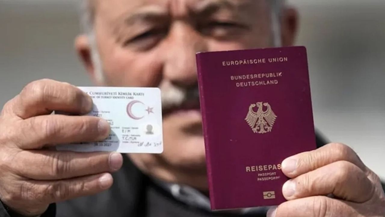 Almanya’da çifte vatandaşlık tartışması