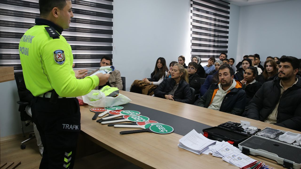 Bitlis'te geçen yıl 8 bin 775 öğrenci trafik eğitimi aldı