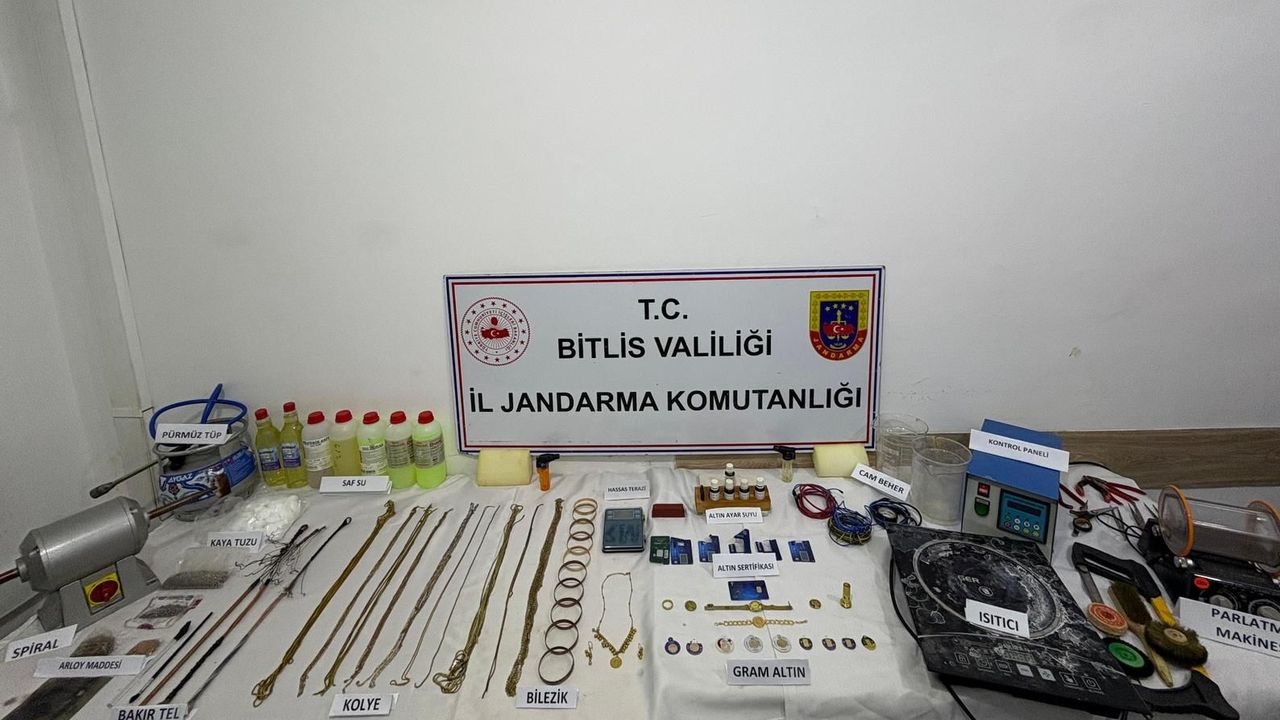 Bitlis'te sahte altın operasyonunda 2 şüpheli tutuklandı