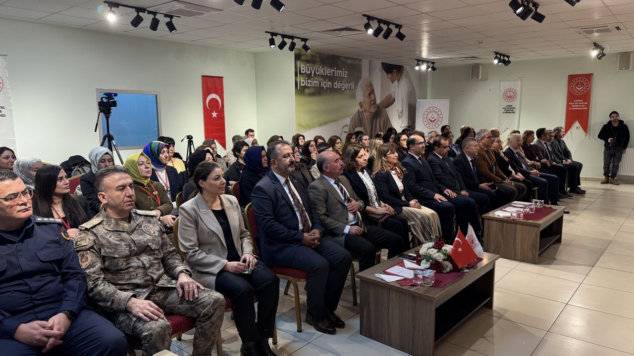 Çorum'da 'Kadına Yönelik Şiddetle Mücadele İl Eylem Planı Çalıştayı' yapıldı