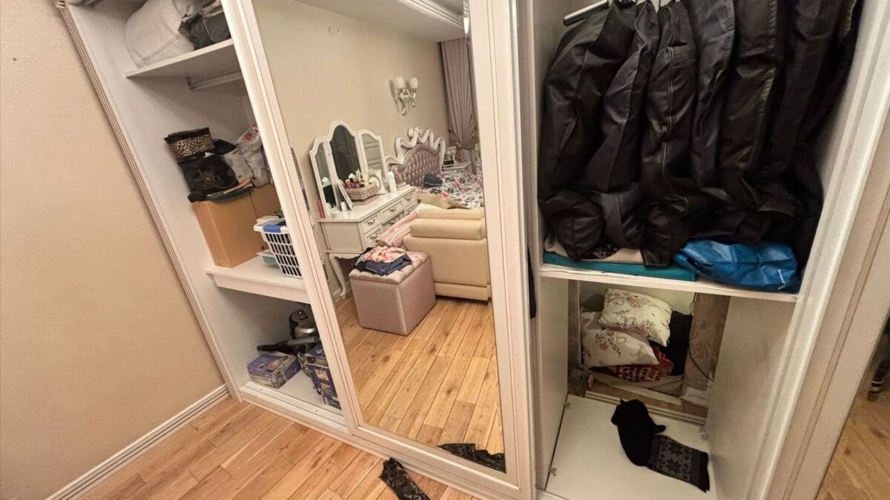 Gri listede aranan FETÖ firarisi eski başsavcıvekili Şadan Sakınan yakalandı