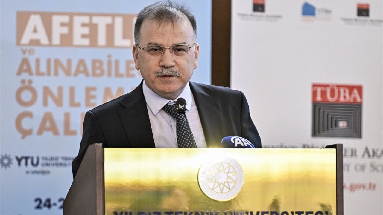 İstanbul'da 'Afetler ve Alınabilecek Önlemler Çalıştayı' başladı