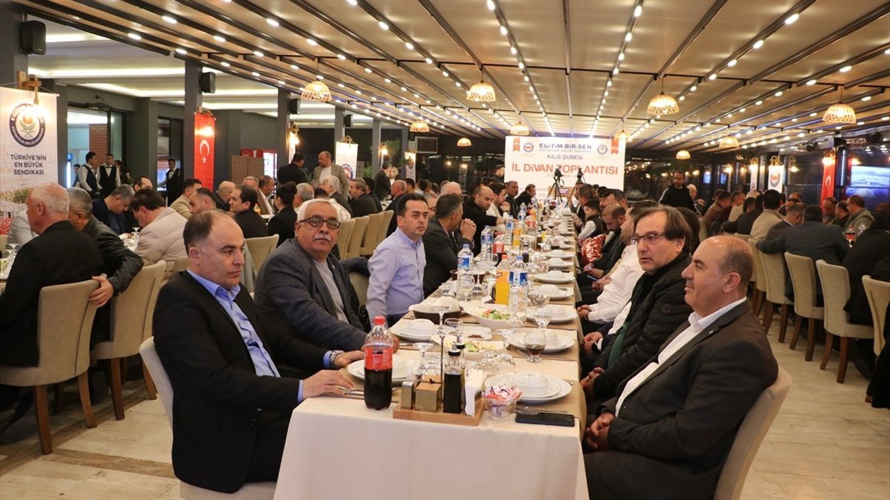 Memur-Sen Genel Başkanı Ali Yalçın Kilis'te konuştu: