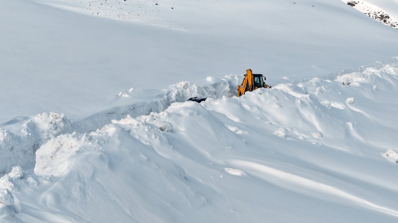 Van, Hakkari ve Bitlis'te kar etkisini sürdürüyor