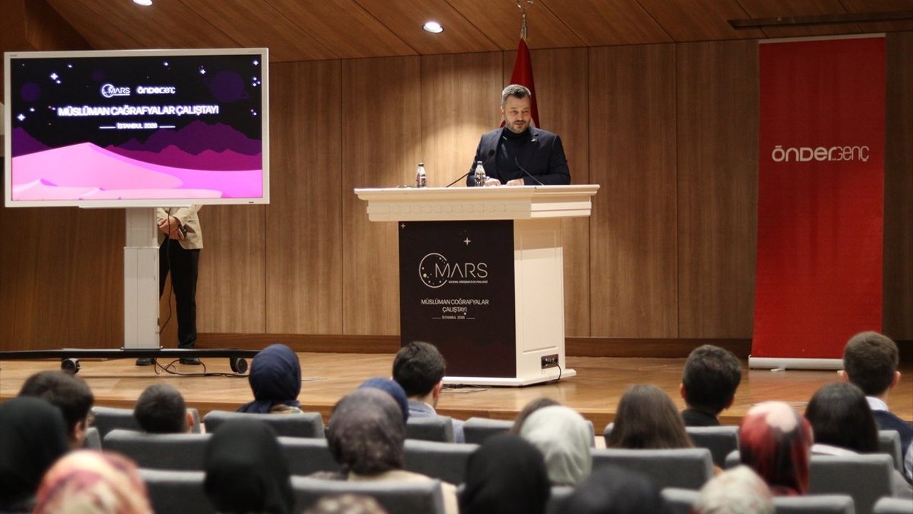 ÖNDER'in MARS Projesi'nde eğitim alan gençler çalıştayda buluştu