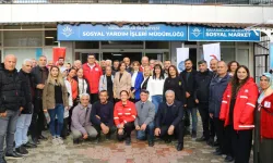 İzmir Karabağlar'da “Sosyal Market” ile dayanışma büyüyor