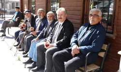Kayseri Melikgazi Eski Çınarlar Yaşam Merkezleri'ni artırıyor