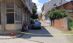 Pazaryeri'nde emekli öğretmen balkondan düşerek ağır yaralandı