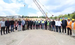 Umuttepe’de cami ve otopark projesi hızla ilerliyor