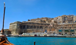 Malta’da Çıplak Motosiklet Süren Alman Turiste Para Cezası