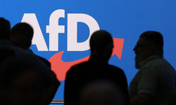 AfD’nin Geleceği Üzerine Hukuki Tartışma Derinleşiyor