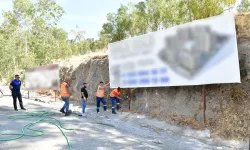 Çiğli’de kent estetiği ve güvenlik için izinsiz tabelalara müdahale