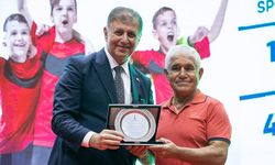İzmir Büyükşehir Belediye Başkanı Tugay’dan İzmirli sporculara mesaj