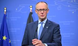 Merz Erdoğan tarafından resmi törenle karşılandı