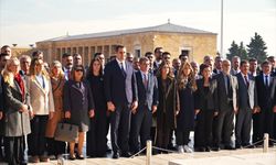 CHP İzmir Anıtkabir'de Atasının Huzurunda