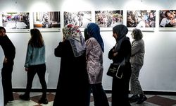 AA'nın 'Tanık' kitabındaki görsellerden oluşan sergi Bağcılar'da açıldı