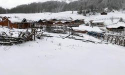 Amasya'nın yüksek kesimlerinde kar yağışı etkili oluyor