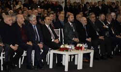 Bakan Kacır, Sakarya'da fındık fabrikasının prototip üretim tesisi tanıtımına katıldı: