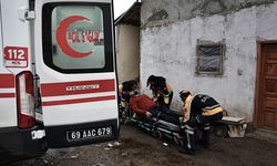 Bayburt'un karlı yollarında kadın paramedikler hayat kurtarmak için zamanla yarışıyor