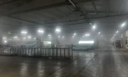 Bilecik'te fabrikada çıkan yangında dumandan etkilenen 3 işçi hastaneye kaldırıldı