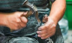 Dede mirası ayakkabıcılığı e-ticarete taşıyarak ayakta tuttu