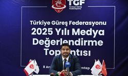 Federasyon başkanı Taha Akgül'den 'kadın güreşine' övgü: