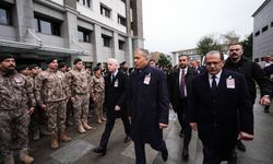 İstanbul'daki narkotik operasyonunda şehit olan polis memurunun cenazesi törenle memleketine uğurlandı