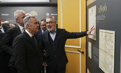 İzmir'de Yeni Asır Gazetesi arşivinin oluşturduğu '130 Yıllık Kent Hikayesi' adlı sergi açıldı