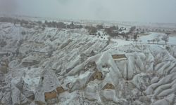 Kapadokya'da kar yağışı etkili oldu