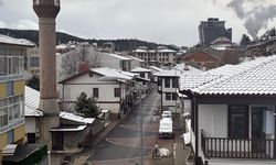 Kastamonu'da kar yağışı etkili oluyor