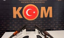 Mardin'de bir araçta 2 uzun namlulu silah ele geçirildi