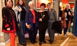 'Nardugan Yepyeni Bir Yıl' sergisi Kadıköy'de sanatseverlerle buluştu