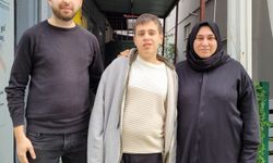 Otizmli Tarık Arda dünyasını müzikle renklendiriyor