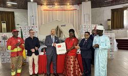 Türk Kızılay, Kamerun Kızılhaçına 7,5 tonluk insani yardım yaptı