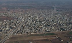 AA, Suriye'de terör örgütü YPG/SDG'nin işgali altındaki Deyr Hafir'i havadan görüntüledi