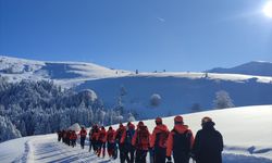 AFAD, Uludağ'da kış şartlarında arama ve kurtarma eğitimi düzenledi