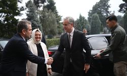 AK Parti Genel Başkan Yardımcısı Yalçın, Balıkesir'de konuştu: