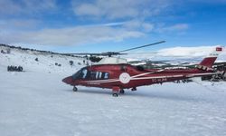 Aladağ Kayak Merkezi'nde yaralanan genç ambulans helikopterle hastaneye kaldırıldı