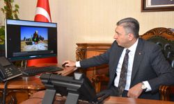 Antalya Valisi Şahin, AA'nın 'Yılın Kareleri' oylamasına katıldı