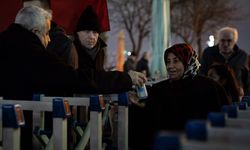 Başkentte 'kandillerde süt ikramı' geleneği sürdürülüyor