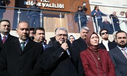 Bingöl Valisi olarak atanan Çelik, Niğde'den uğurlandı