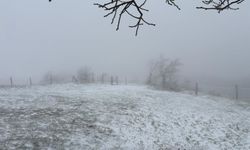 Çanakkale'nin yüksek kesimlerinde kar etkili oldu