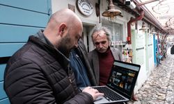 Çorum'da Dikiciler Arastası esnafı AA'nın 'Yılın Kareleri' oylamasına katıldı