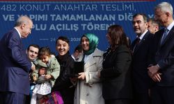 Cumhurbaşkanı Erdoğan, 'Ev Sahibi Türkiye' kura çekimi, anahtar teslimi ve toplu açılış töreninde konuştu: (2)