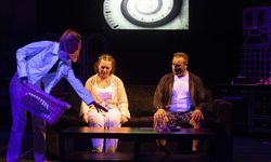 Edirne Devlet Tiyatrosu'nda 'Muallak' oyunu sahnelenecek